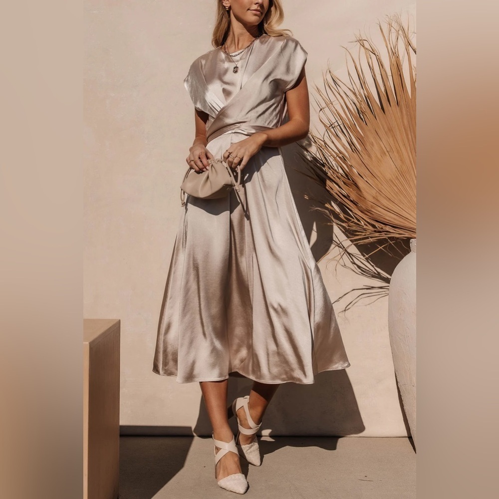 BOHME ROSALIND MIDI DRESS IN CHAMPAGNE